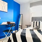 Beautiful City Centre Home With Garden And Parking